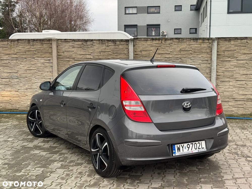 Hyundai i30 1.4 Base - 6