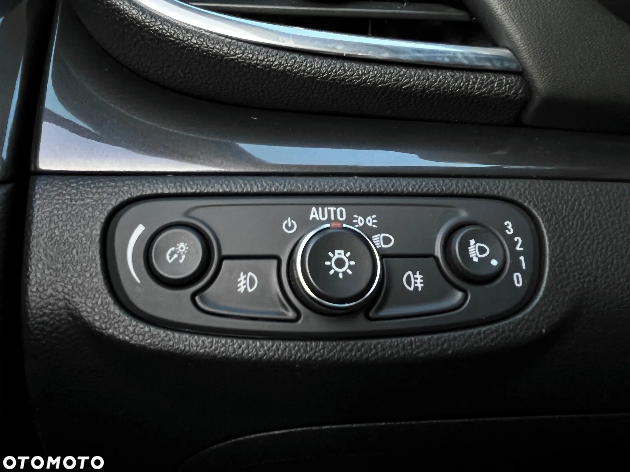 Opel Mokka X 1.4 T Elite S&S - 28