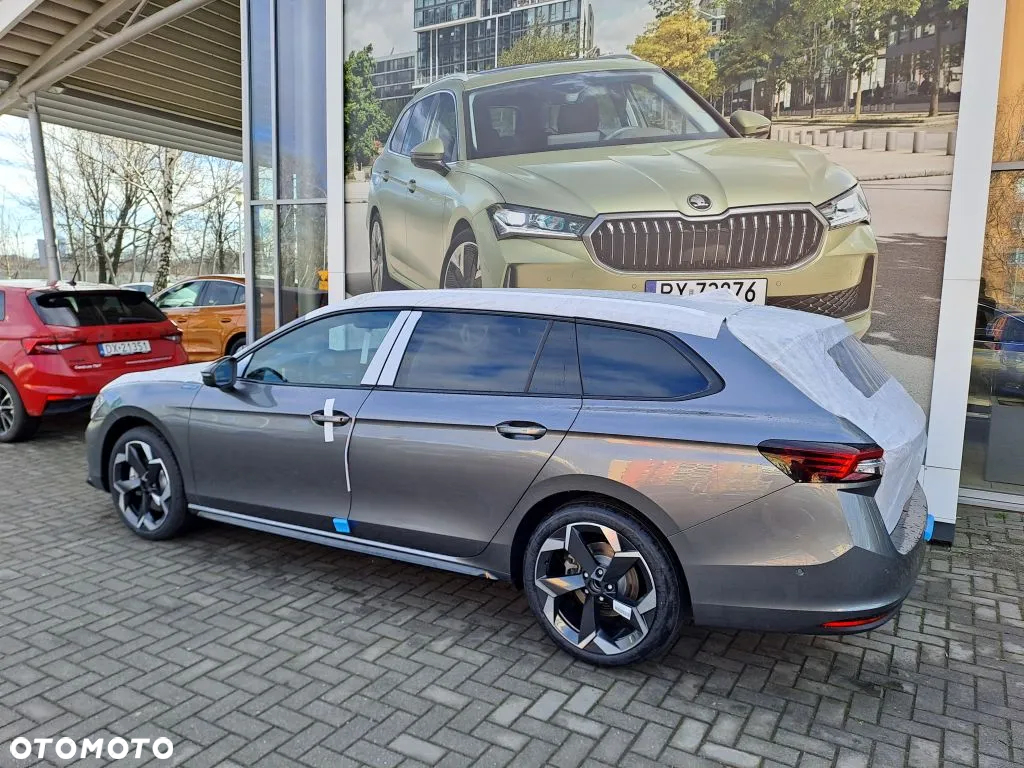 Skoda Superb 2.0 TSI Sportline DSG - 2