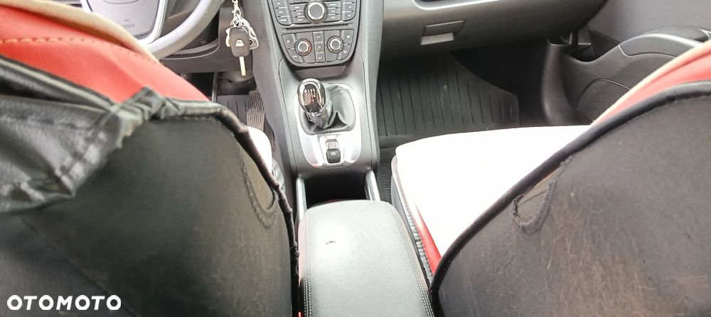 Opel Meriva 1.4 T Enjoy - 36