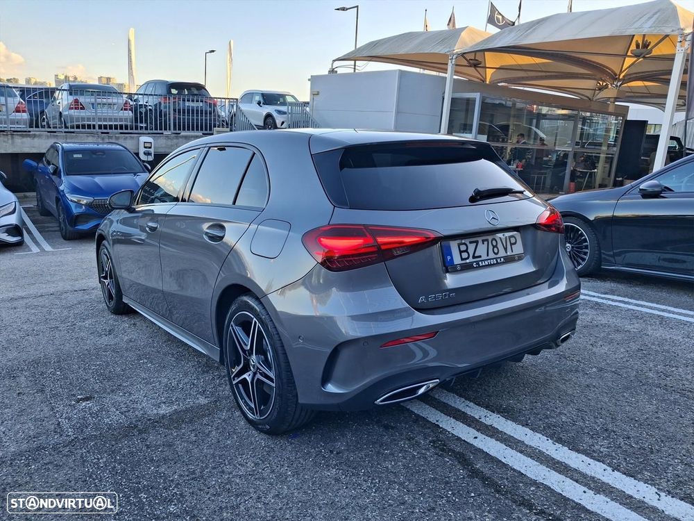 Mercedes-Benz A 250 - 7