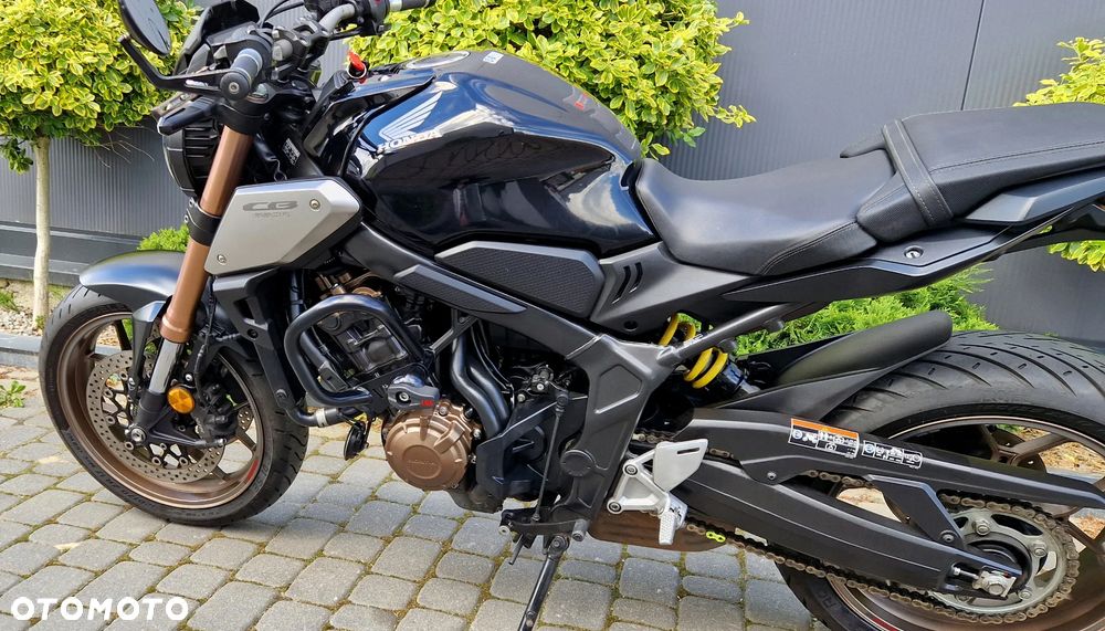 Honda CB - 26
