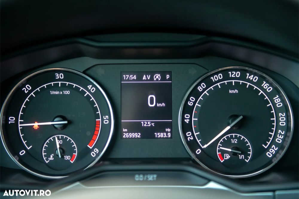 Skoda Superb 2.0 TDI 4X4 DSG Ambition - 12