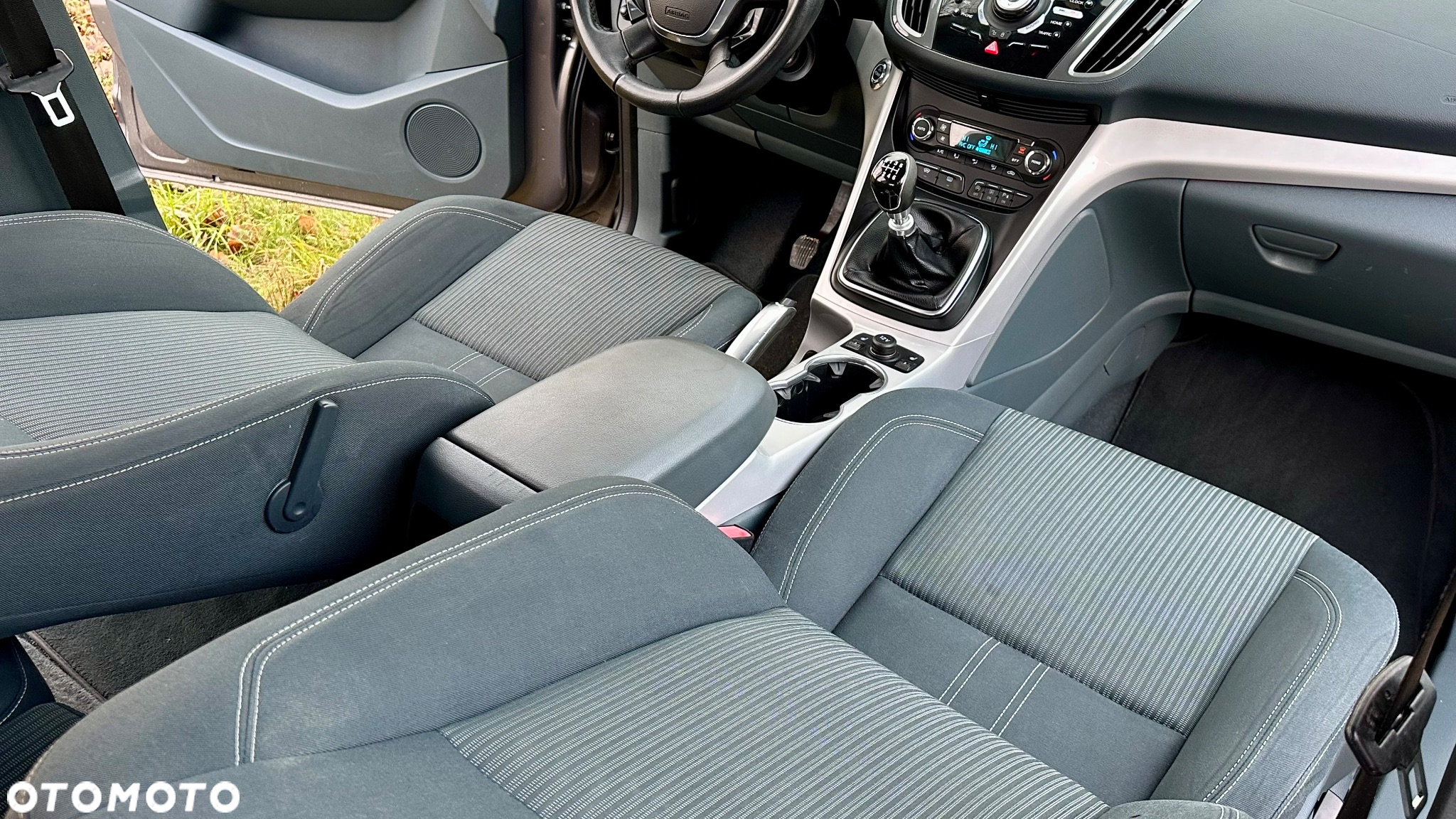 Ford C-MAX 1.6 TDCi Titanium - 28