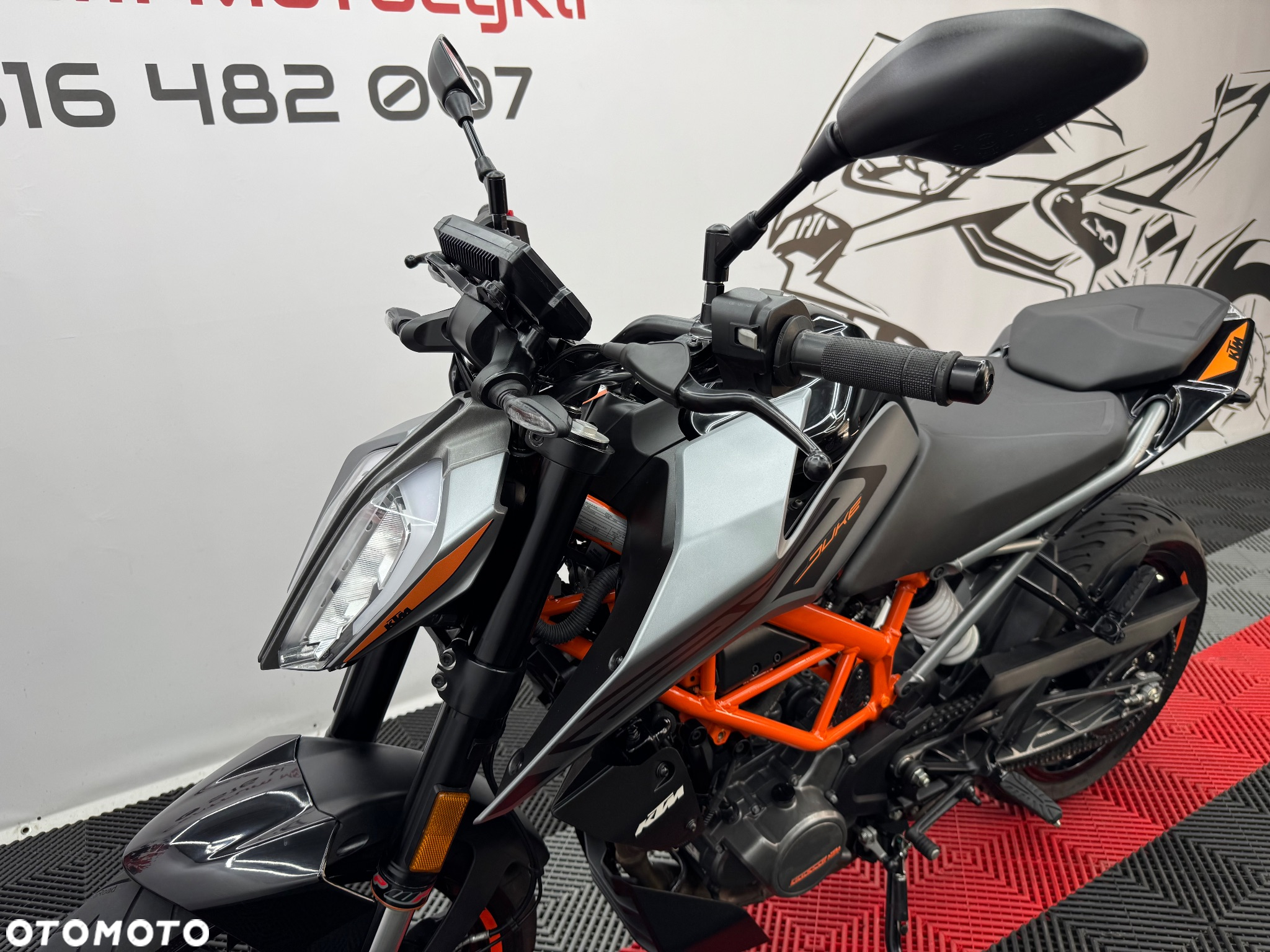 KTM Duke - 16