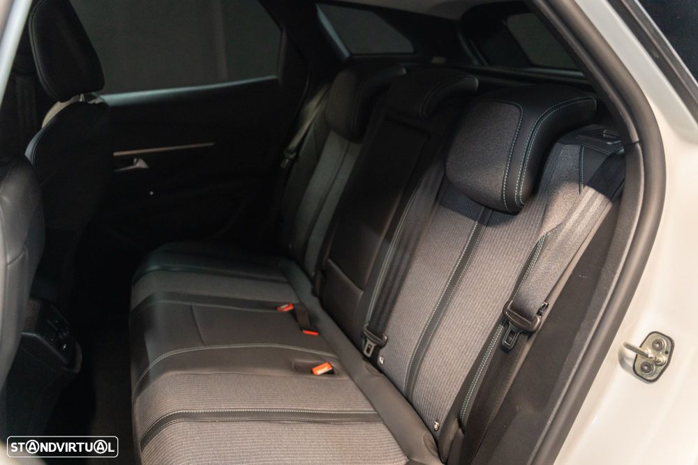 Peugeot 3008 1.6 Hybrid Allure Pack e-EAT8 - 13