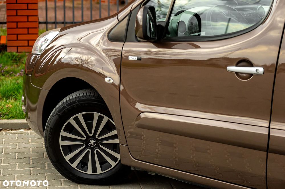 Peugeot Partner HDi FAP 115 Allure - 10