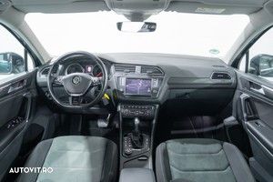 Volkswagen Tiguan 2.0 TDI SCR 4MOTION DSG Join - 11