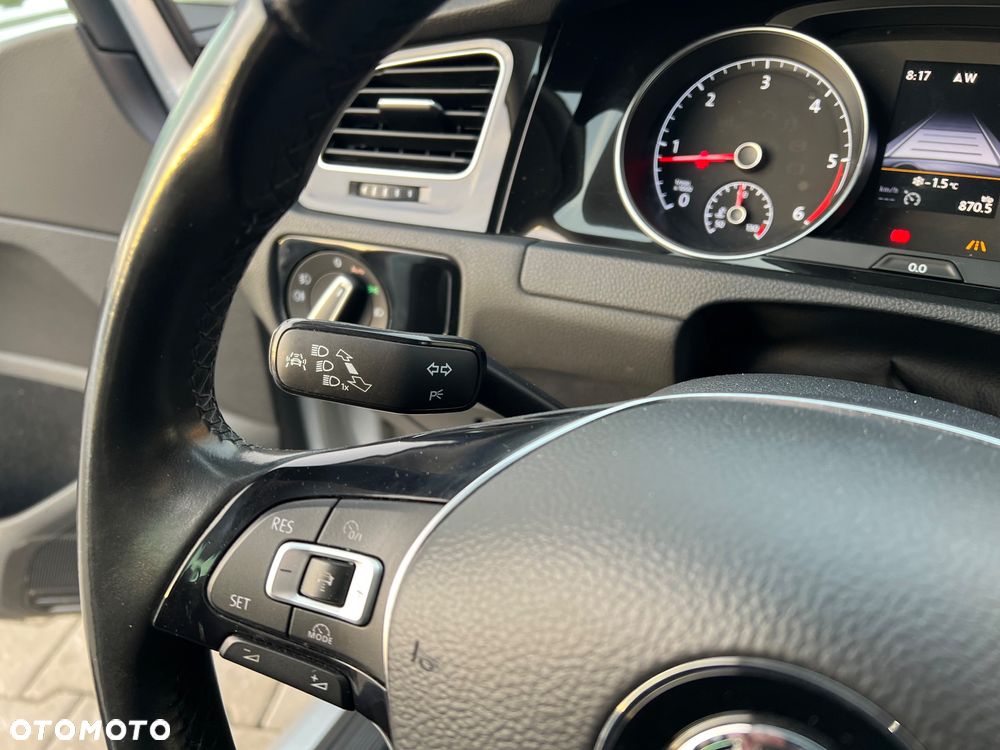 Volkswagen Golf 2.0 BlueTDI Highline - 13