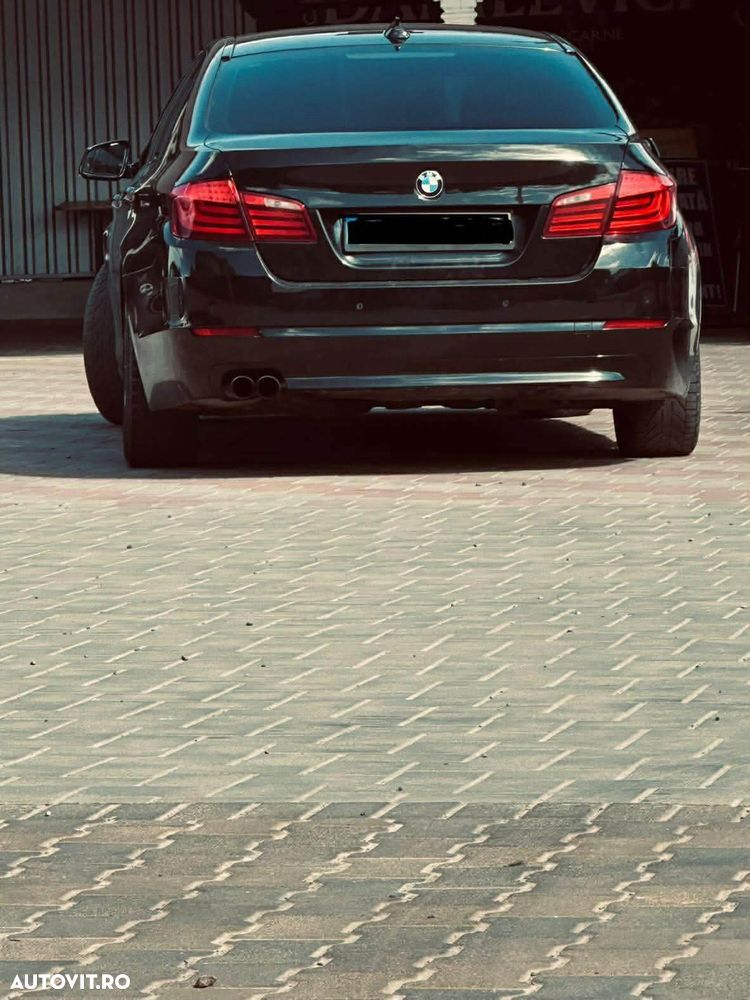 BMW Seria 5 520d - 5