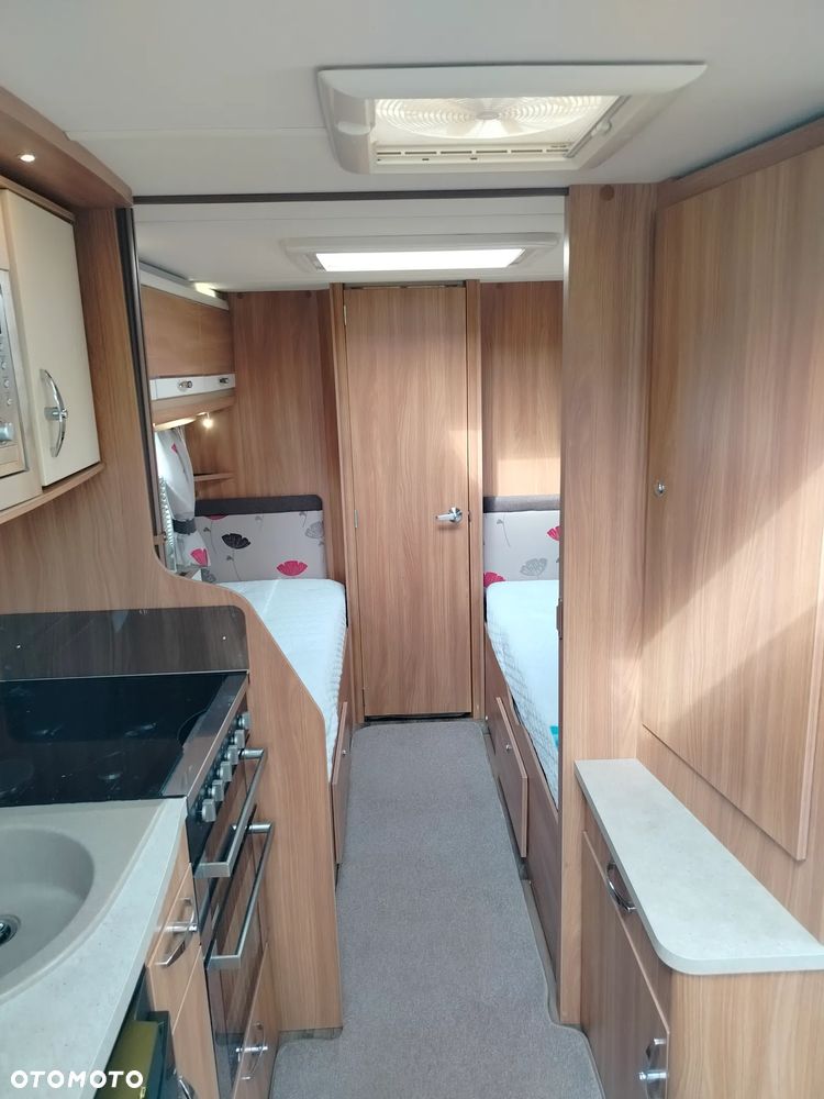SWIFT Challenger 565 - 5