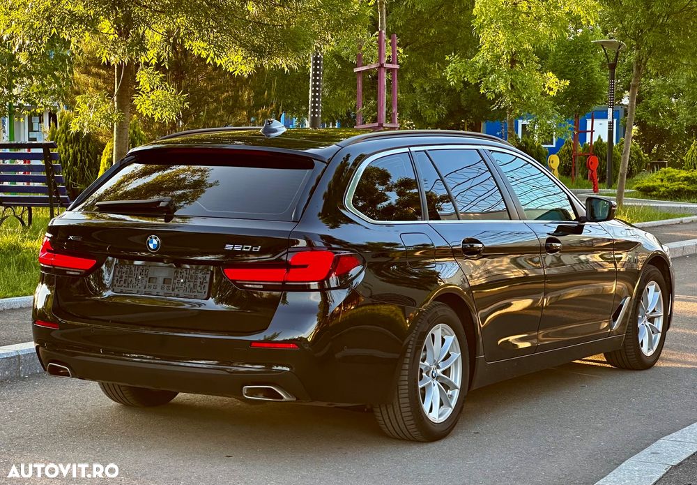 BMW Seria 5 520d xDrive AT MHEV - 9