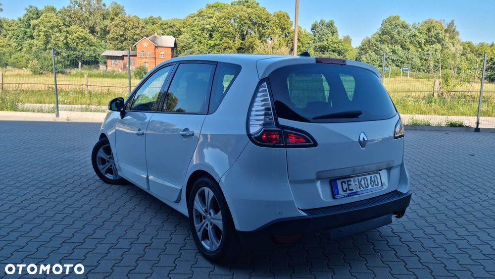 Renault Scenic dCi 160 Bose Edition - 6