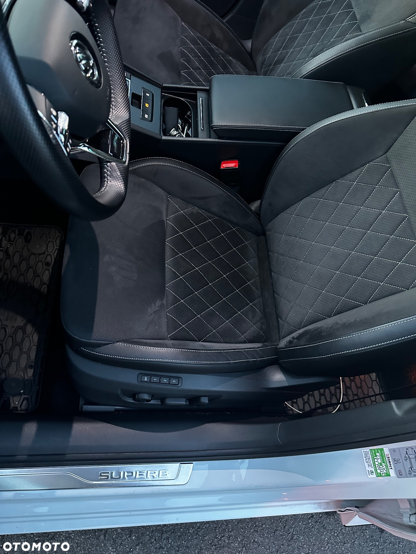 Skoda Superb 2.0 TSI Sportline DSG - 21