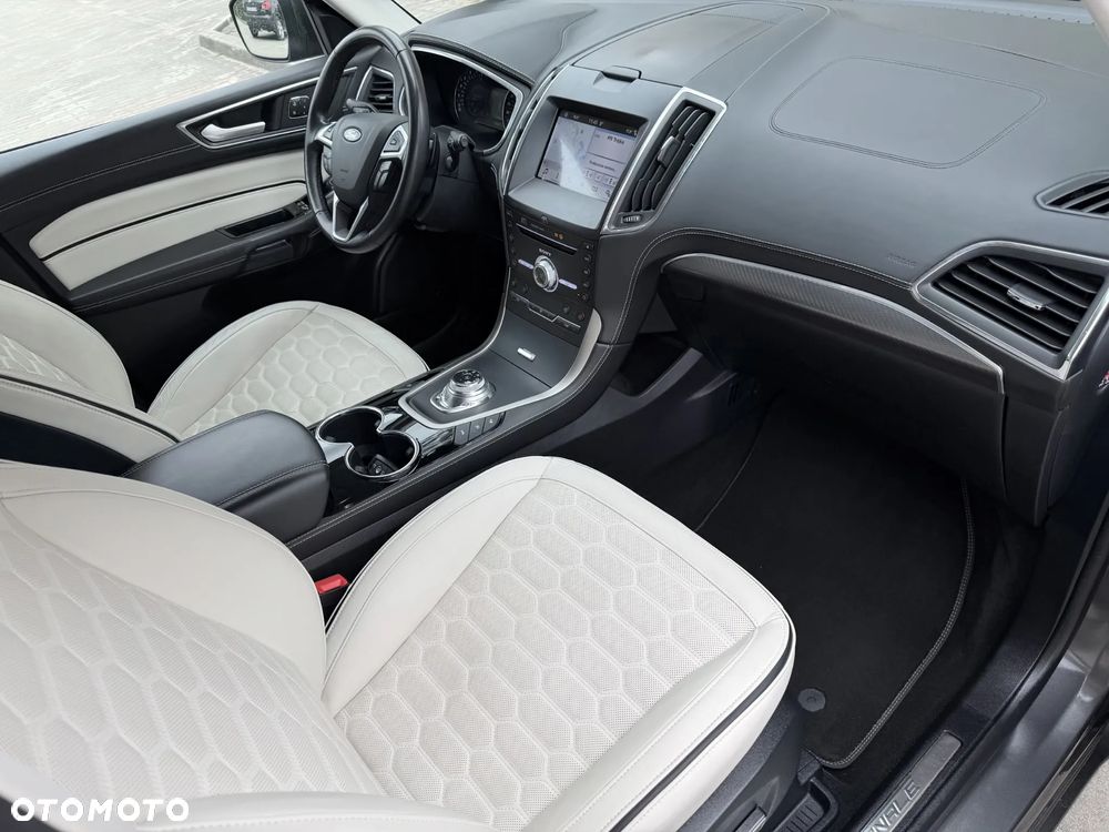 Ford S-Max 2.0 EcoBlue Vignale - 21