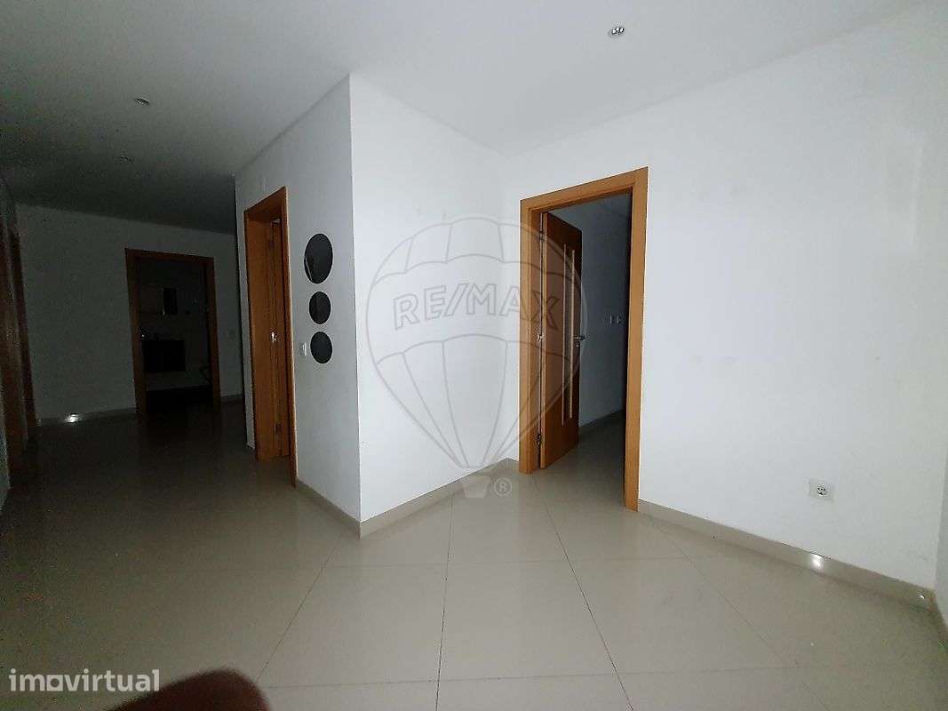 Apartamento T4 para venda - Grande imagem: 2/34
