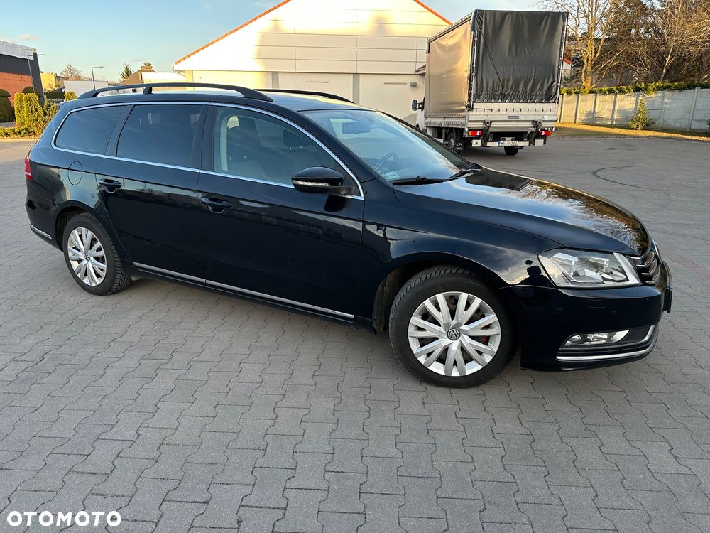 Volkswagen Passat 2.0 TDI Highline DSG - 14