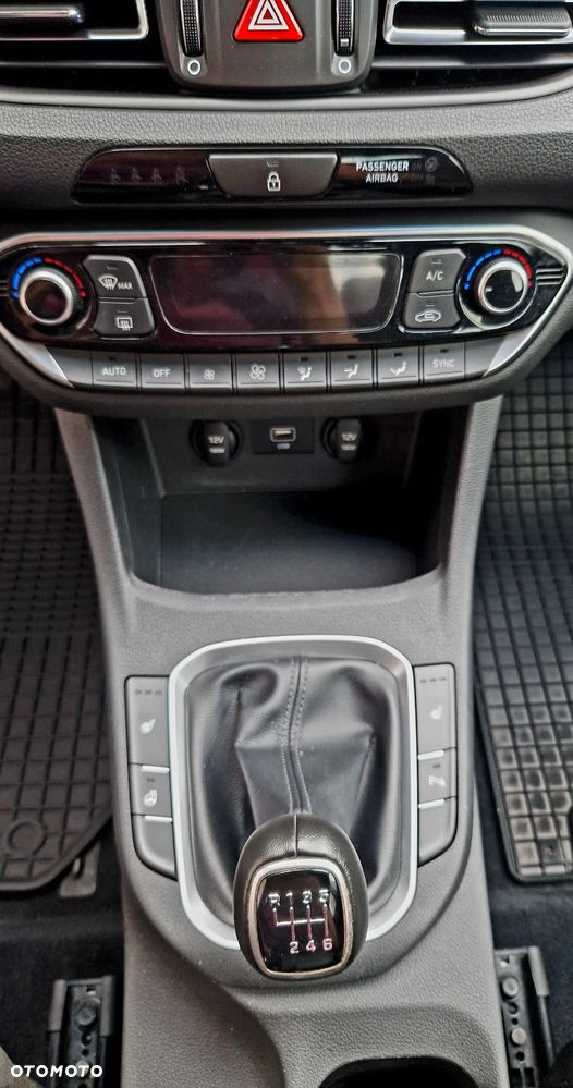 Hyundai i30 1.5 DPI Comfort - 21