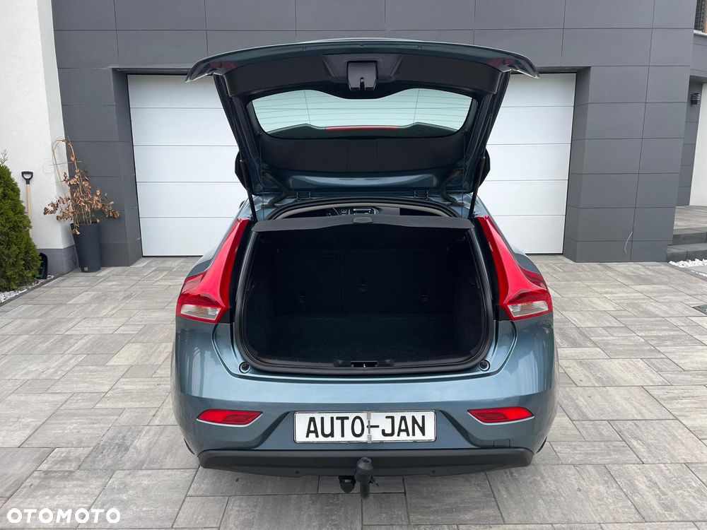 Volvo V40 D2 Summum - 16