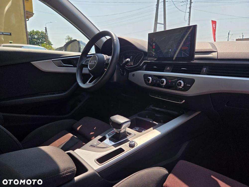 Audi A4 Avant 30 TDI mHEV Advanced S tronic - 15