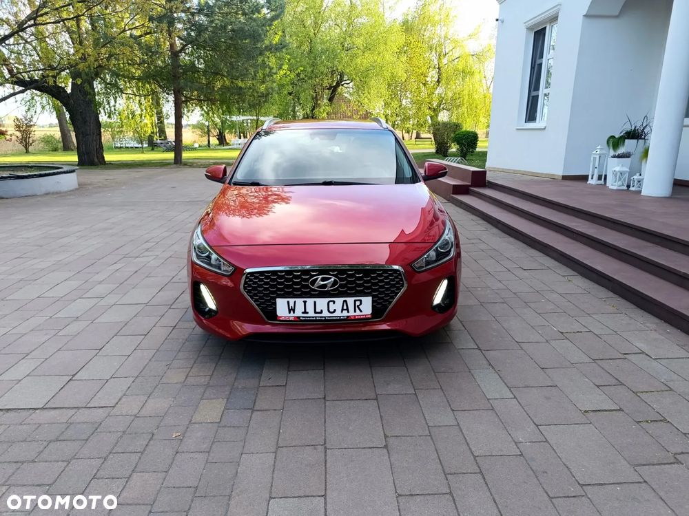 Hyundai i30 blue Kombi 1.6 CRDi Style - 14