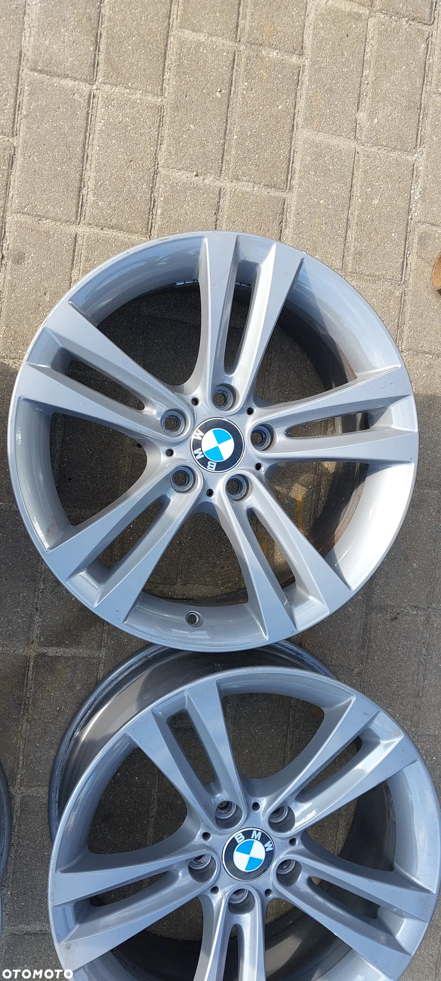 4× Felga aluminiowa BMW OE BMW F30 F31 8JX18 ET34 5X120 6796247 8.0" x 18" 5x120 ET 34 - 4