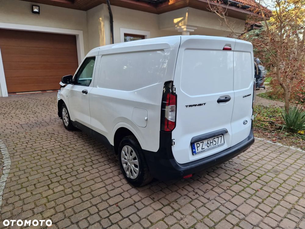 Ford Transit Courier - 5
