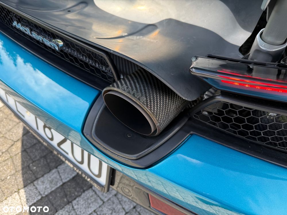 McLaren 720S Spider Performance - 18