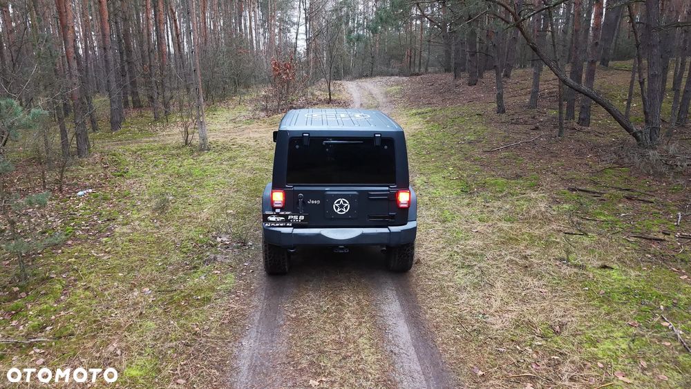 Jeep Wrangler 3.6 Unlim Night Eagle - 3