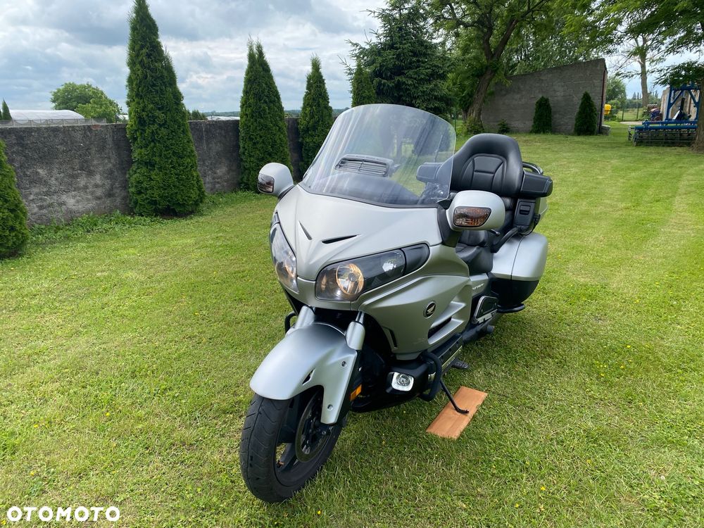 Honda GL - 3