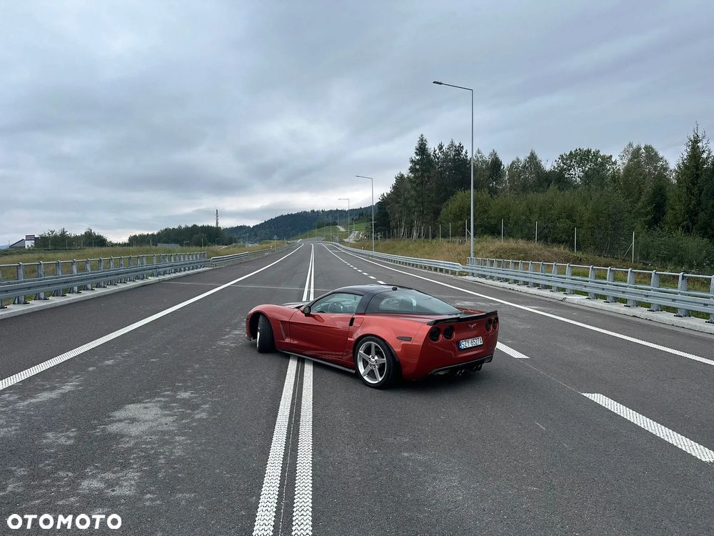 Chevrolet Corvette 6.0 V8 - 22