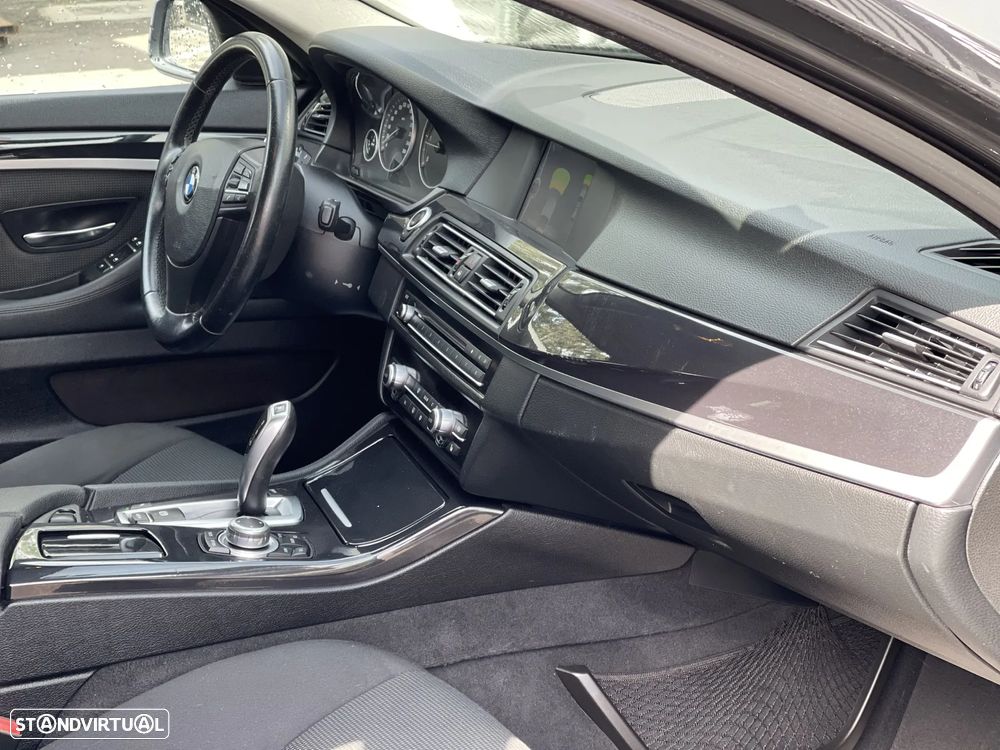 BMW 520 d Pack M Auto - 12