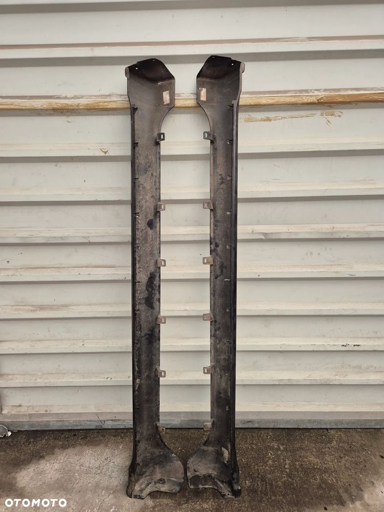 JEEP GRAND CHEROKEE WK2 OVERLAND LISTWY NAKŁADKI PROGOWE PROGÓWKA PRAWA LEWA - 2