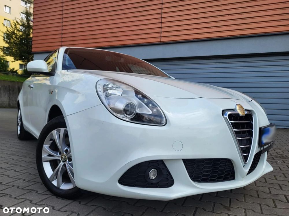Alfa Romeo Giulietta 2.0 JTDM Distinctive TCT - 2