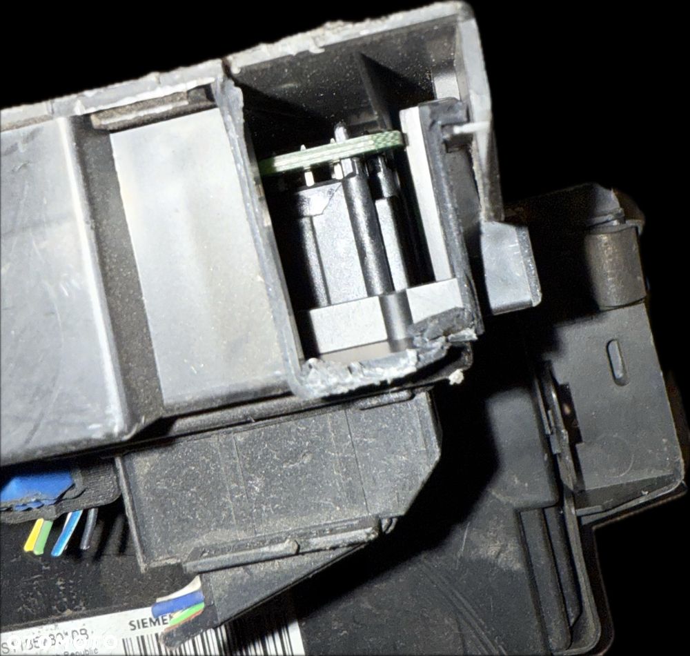 Sterownik Skrzynka Bezpieczników Komputer Moduł BSI Fiat Punto II 46774357 - 3