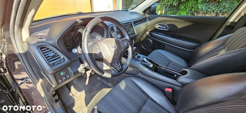Honda HR-V 1.5 Executive (ADAS) - 8