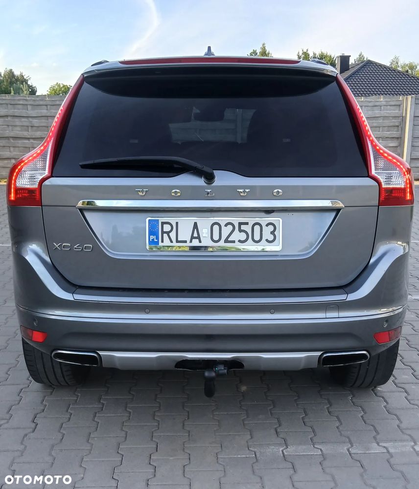 Volvo XC 60 - 8