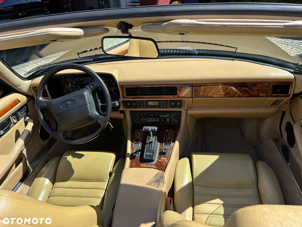 Jaguar XJS - 8