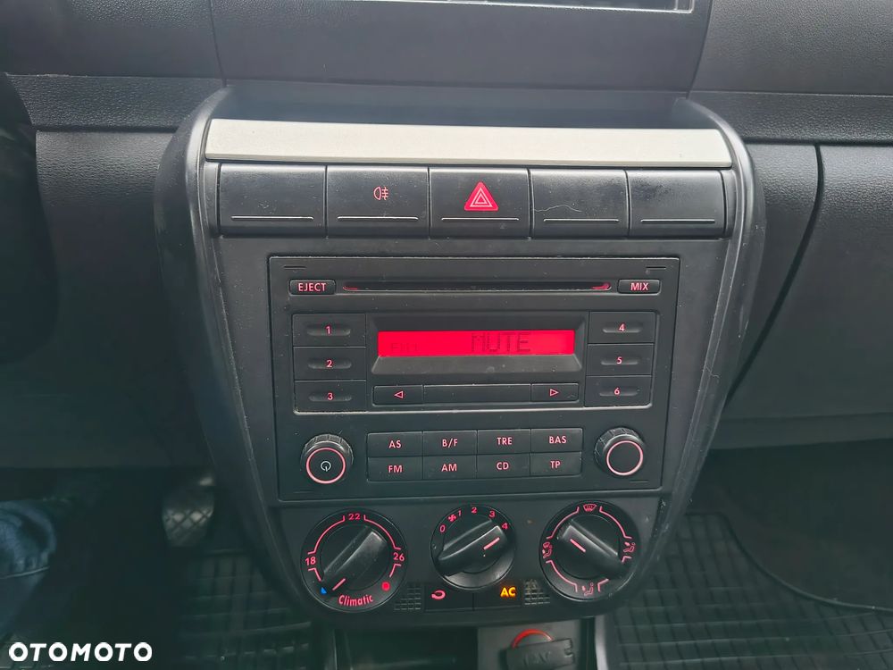 Volkswagen Fox 1.2 Style - 18