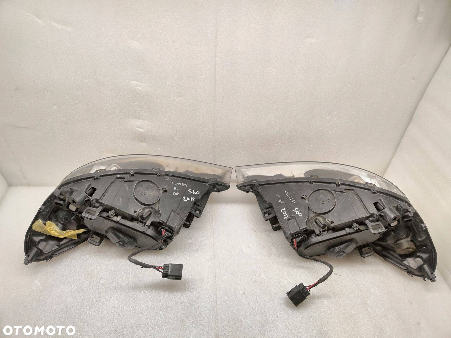 VOLVO S60 C60 KOMPLET LAMP ZW PRZEDNICH 31299995, 31383066 - 5