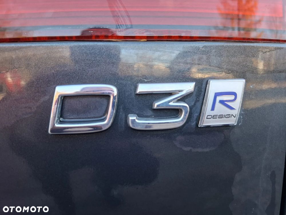 Volvo V60 D3 R-Design - 5