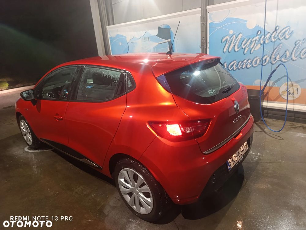 Renault Clio - 11