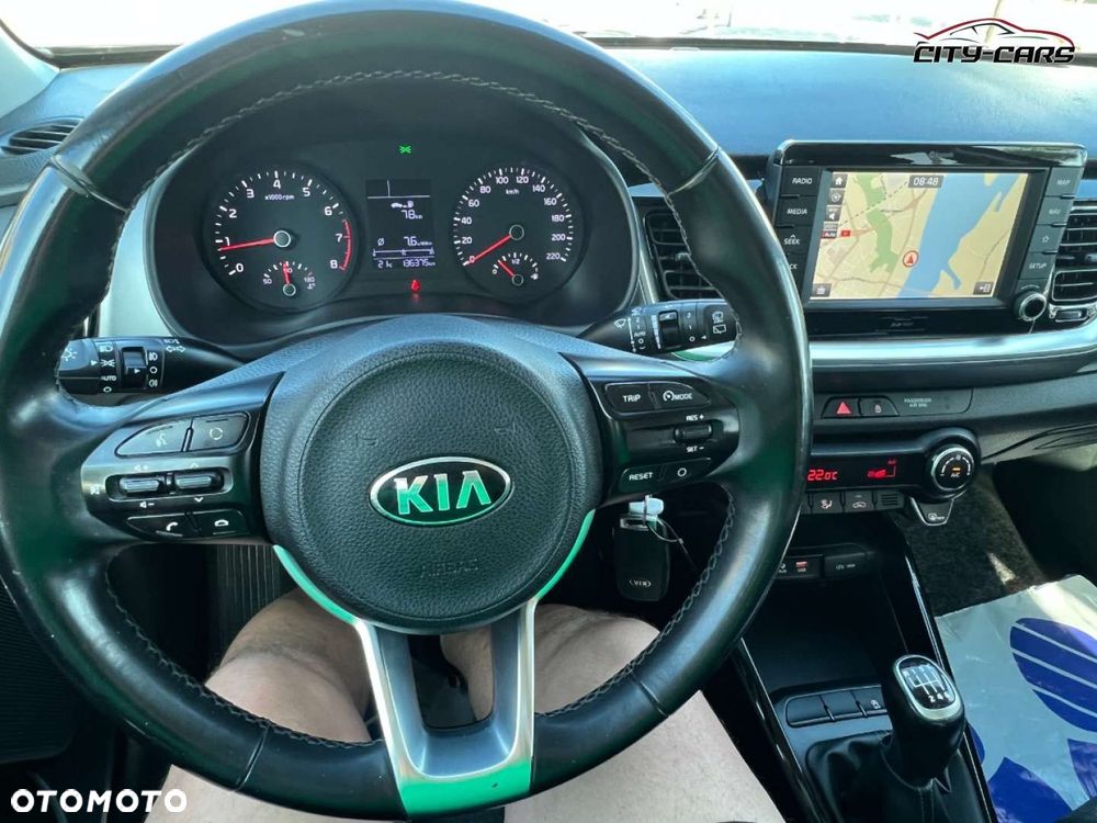 Kia Stonic - 16