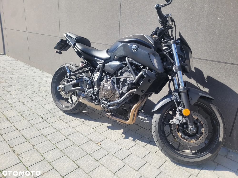 Yamaha MT - 4