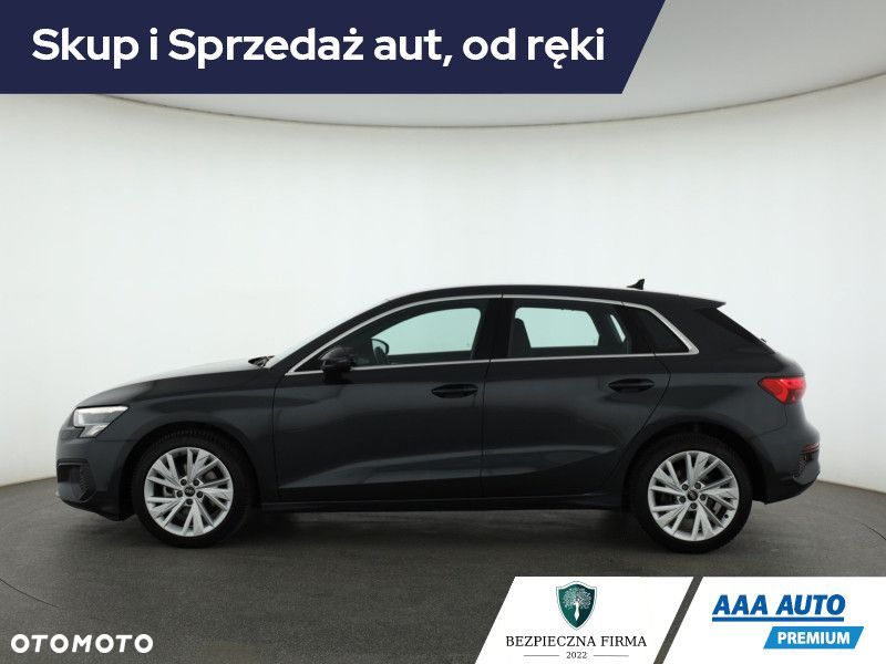 Audi A3 Sportback - 4