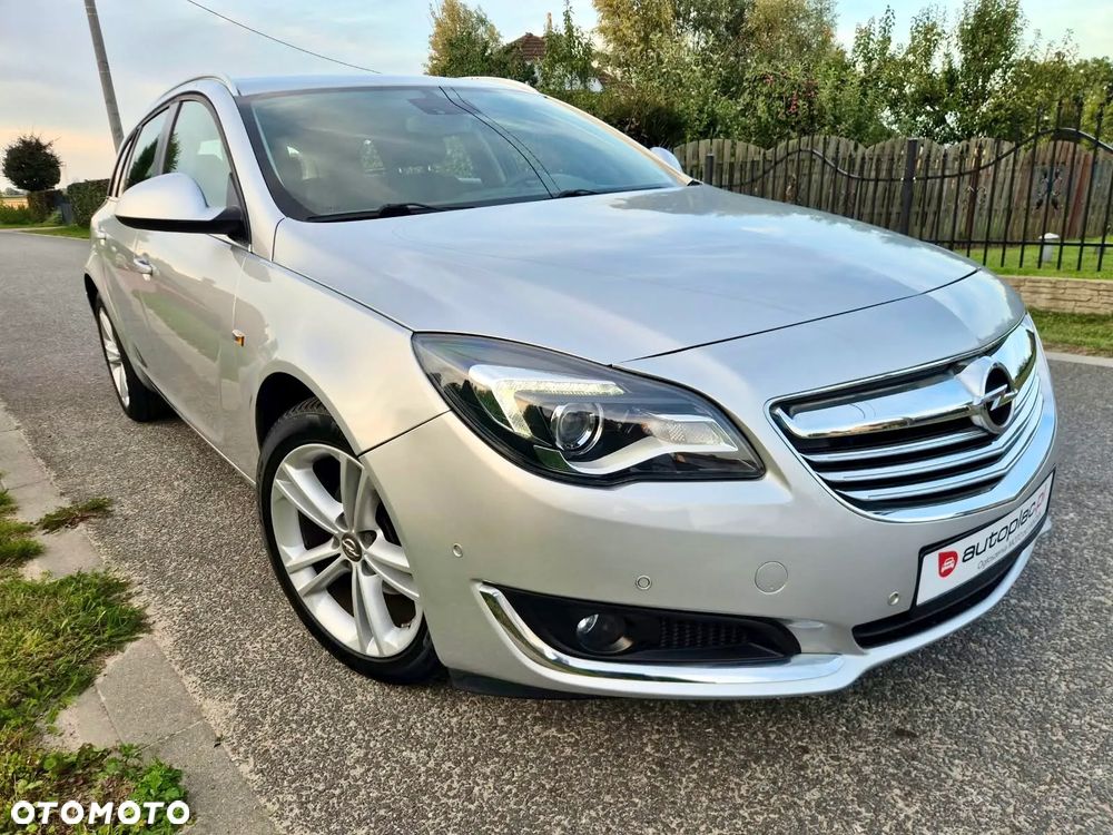 Opel Insignia 1.4 Turbo ecoFLEXStart/Stop Design Edition - 2