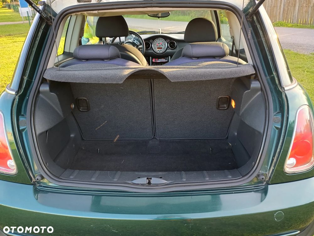 MINI Cooper Standard - 12