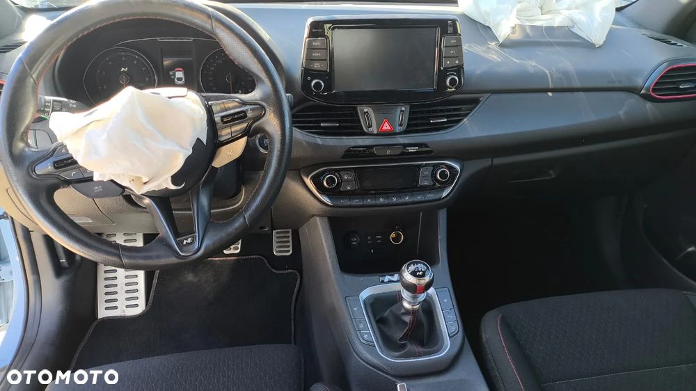 Hyundai i30 N - 9