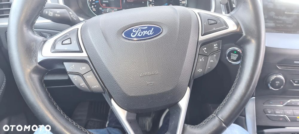 Ford S-Max 2.0 TDCi Titanium - 18