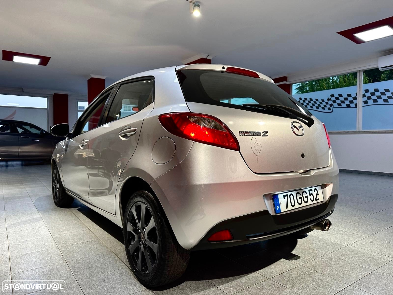 Mazda 2 1.4 MZ-CD Comfort AC - 6